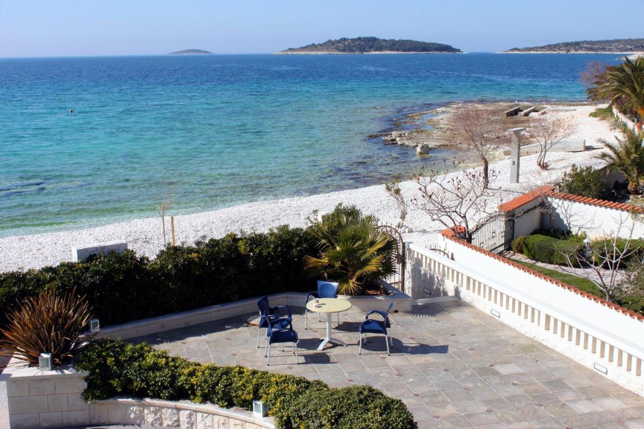 Family Friendly Apartments With A Swimming Pool Rogoznica - 7557 Rogoznica (Sibenik-Knin) Exterior foto