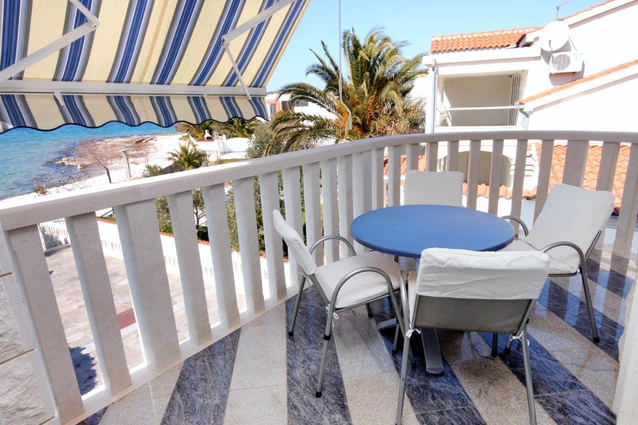 Family Friendly Apartments With A Swimming Pool Rogoznica - 7557 Rogoznica (Sibenik-Knin) Exterior foto