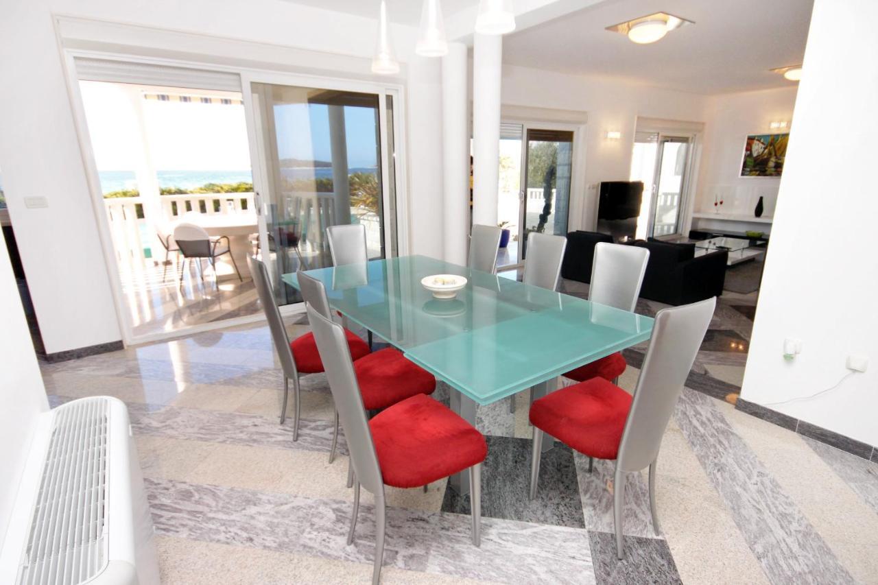 Family Friendly Apartments With A Swimming Pool Rogoznica - 7557 Rogoznica (Sibenik-Knin) Exterior foto